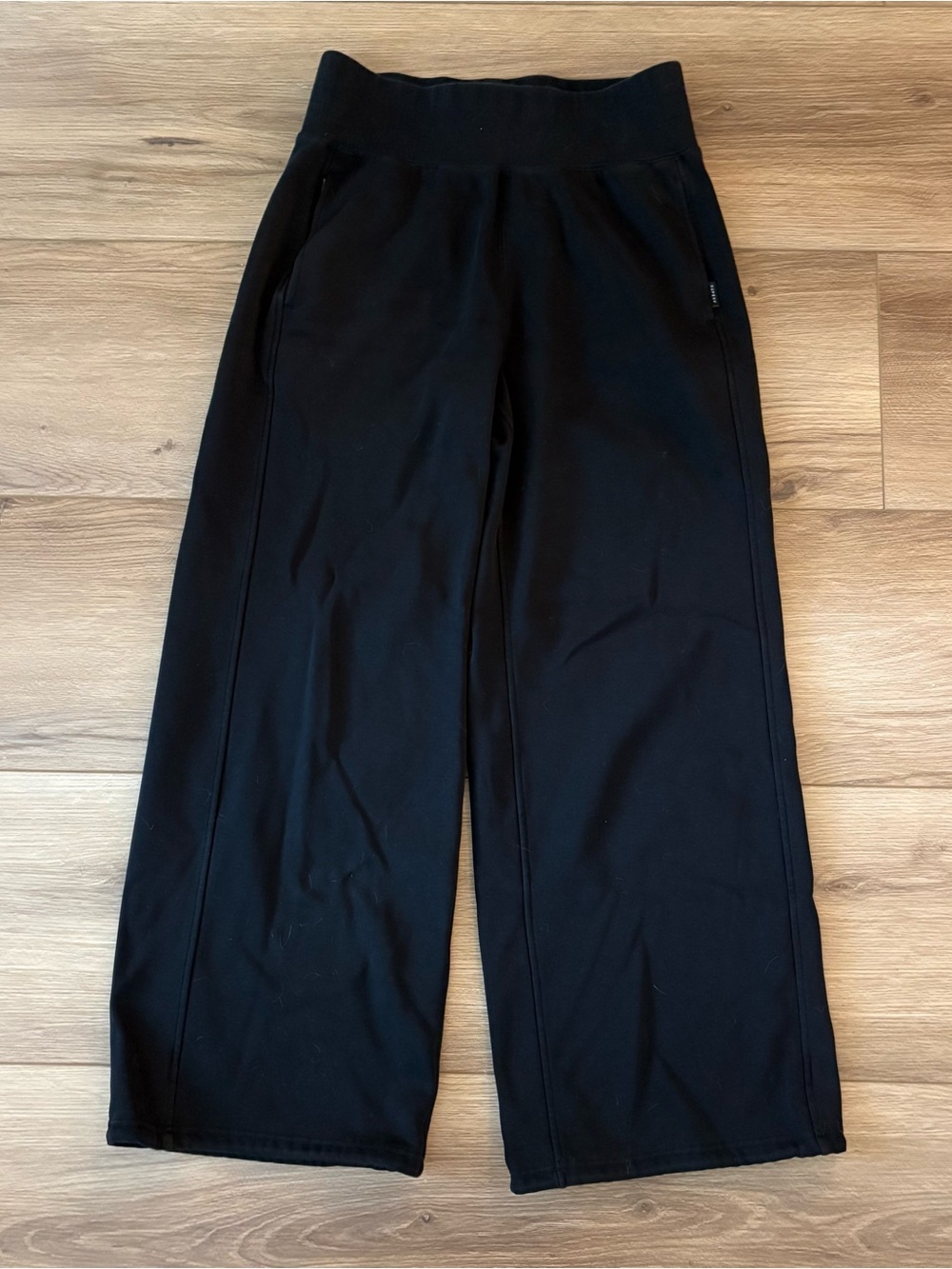 Supesu Cubby Wide Leg Sweatpants